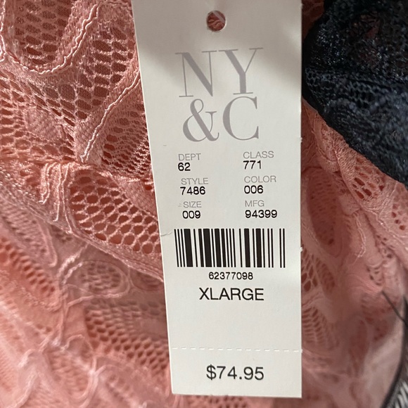 COLORBLOCK LACE SHEATH DRESS - Picture 9 of 9